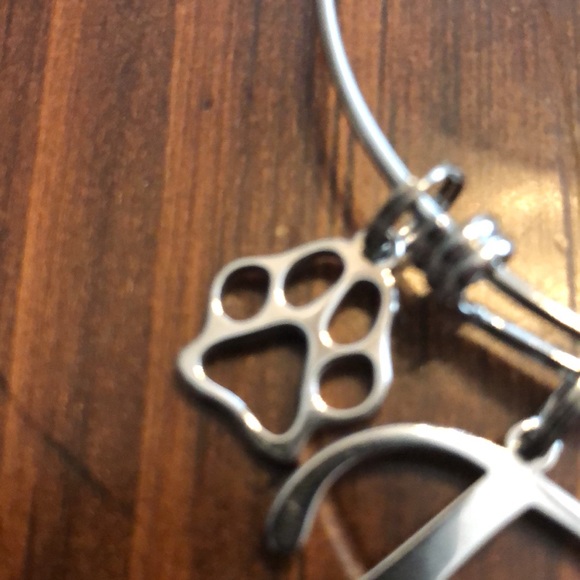 Pet Remembrance Charm Bracelet - Picture 2 of 5